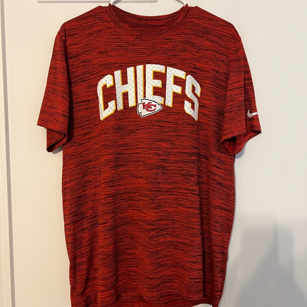 Nike Red Kansas City Chiefs Heathered Short Sleeve Tee